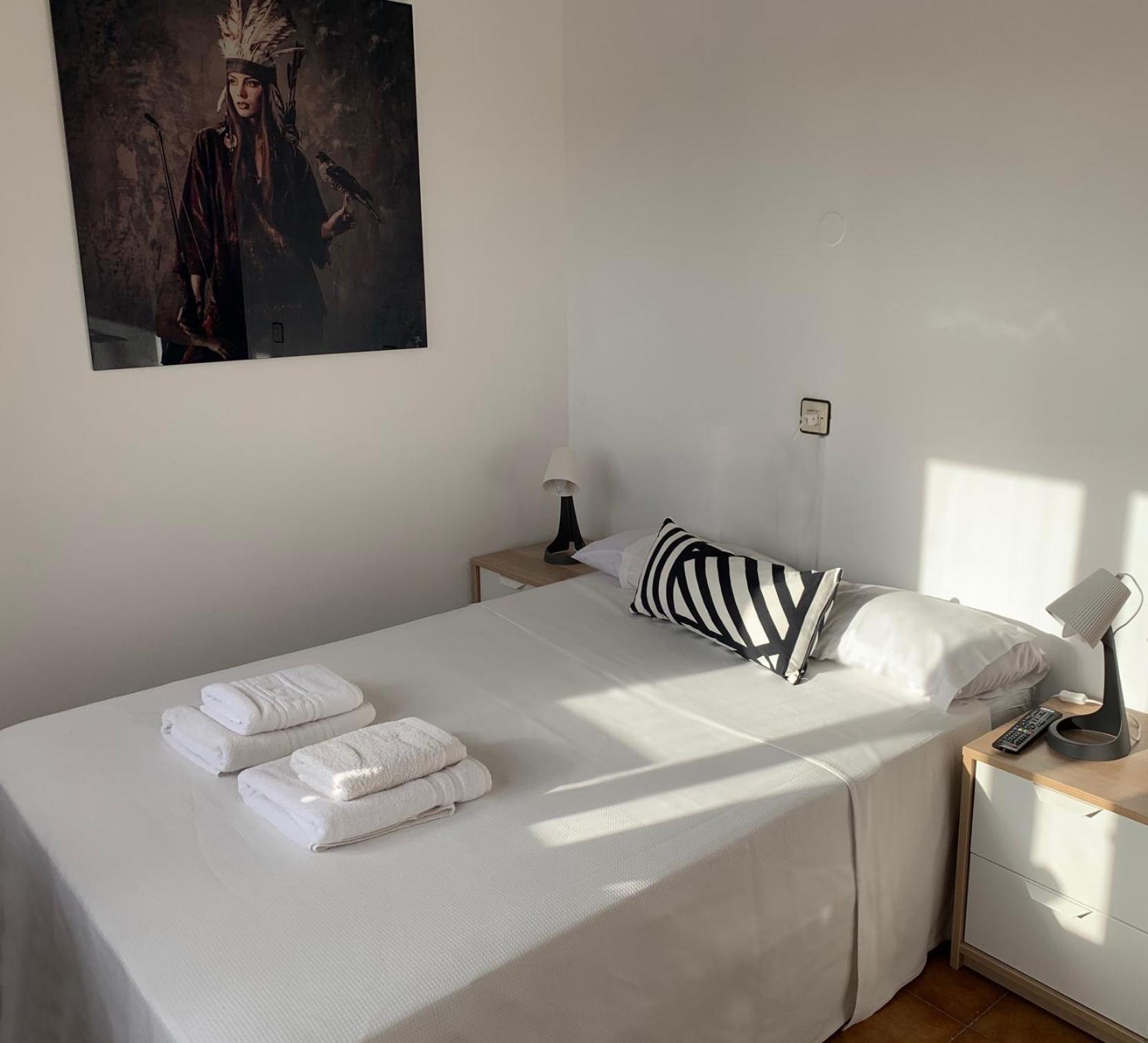Hotel Y Restaurante Puerta De Aranda อารันดา เด ดวยโร ภายนอก รูปภาพ